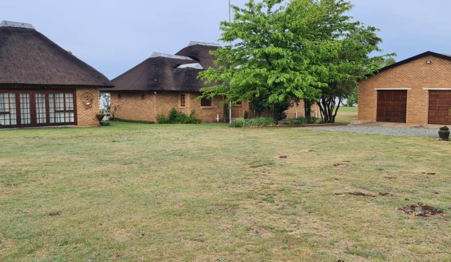 3 Bedroom Property for Sale in Vaal Dam Free State